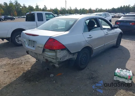 2006 Honda Accord 2.4 Lx from USA, damaged, VIN 1HGCM56466A020220